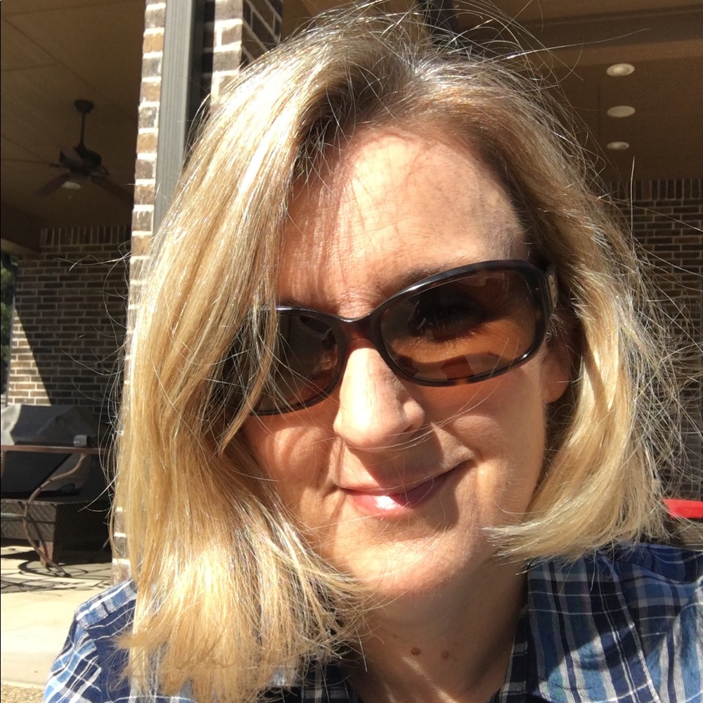 Meet your Posher, Melissa